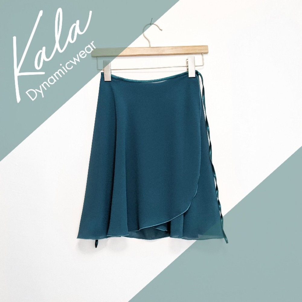 Kala Dynamic Wear Teal Ballet Wrap Skirt Size S/M